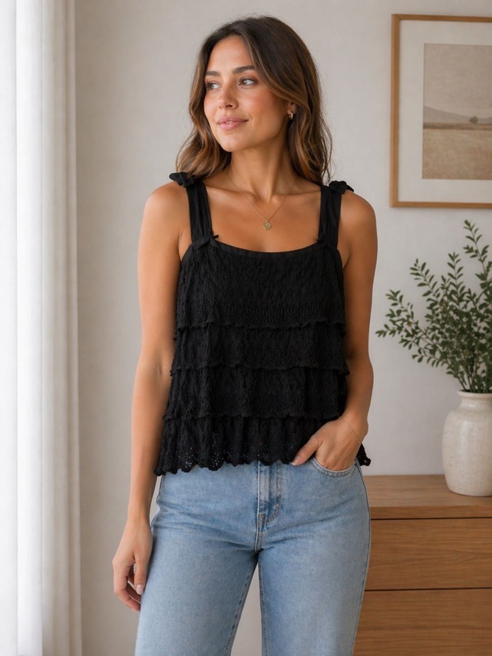 White House Black Market Black Lace Ruffle Tank Small | Adjustable Straps